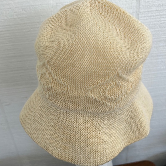 VTG 80\'s Classic Pierre Cardin Woven Bucket Hat /Cap Creme OS main image 8